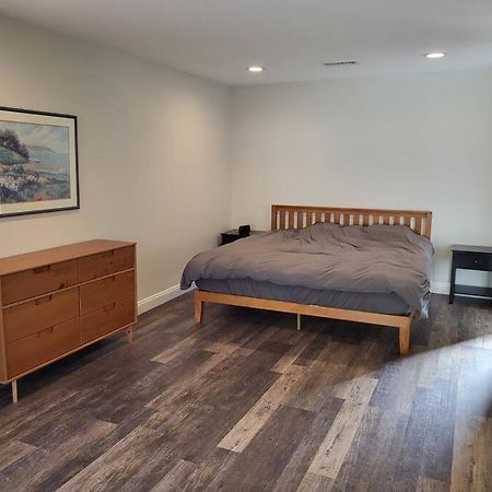 Bouganvilla 4-Bedroom, 2-Baths, Single Family House Thousand Oaks Esterno foto