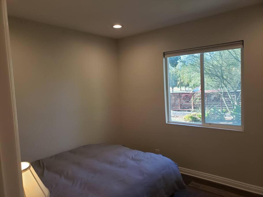 Bouganvilla 4-Bedroom, 2-Baths, Single Family House Thousand Oaks Esterno foto
